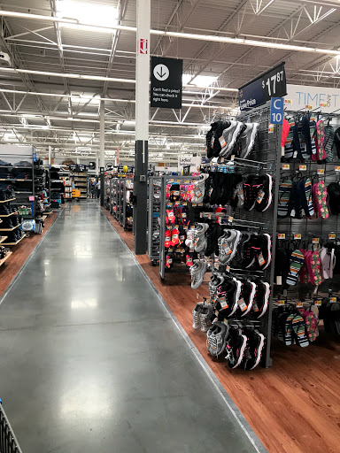 Discount Store «Walmart», reviews and photos, 375 S Main St, Timberville, VA 22853, USA