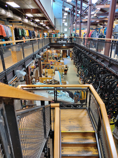 Camping Store «REI», reviews and photos, 840 Brannan St, San Francisco, CA 94103, USA