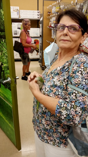 Pet Supply Store «Petco Animal Supplies», reviews and photos, 5975 20th St, Vero Beach, FL 32966, USA