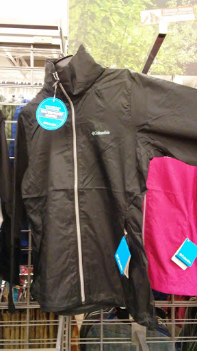 Sporting Goods Store «Academy Sports + Outdoors», reviews and photos, 7460 Airport Blvd, Mobile, AL 36608, USA