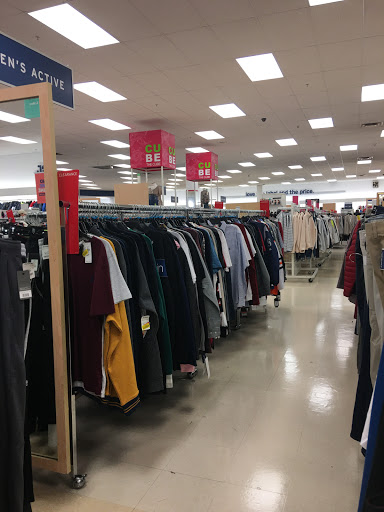 Department Store «Marshalls», reviews and photos, 5720 Lakewood Towne Center Blvd SW, Lakewood, WA 98499, USA