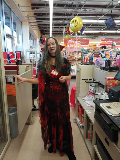 Dollar Store «FAMILY DOLLAR», reviews and photos, 395 N Gardner St, Scottsburg, IN 47170, USA