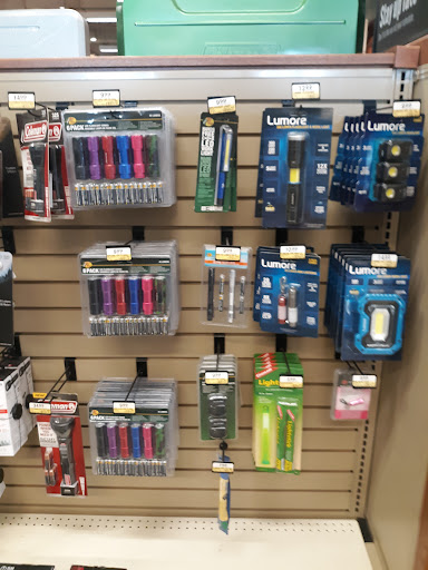 Sporting Goods Store «Bass Pro Shops», reviews and photos, 6425 Daniel Burnham Dr, Portage, IN 46368, USA