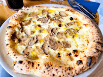 Pizza du IAMM IA - Pizzeria Napolitaine à Levallois-Perret - n°4