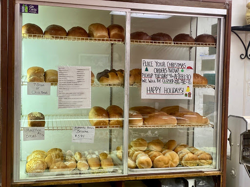 Bakery «Elmwood Pastry Shop Inc», reviews and photos, 1136 New Britain Ave, West Hartford, CT 06110, USA