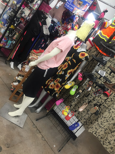 Grocery Store «Save-A-Lot», reviews and photos, 15220 E 6th Ave, Aurora, CO 80011, USA