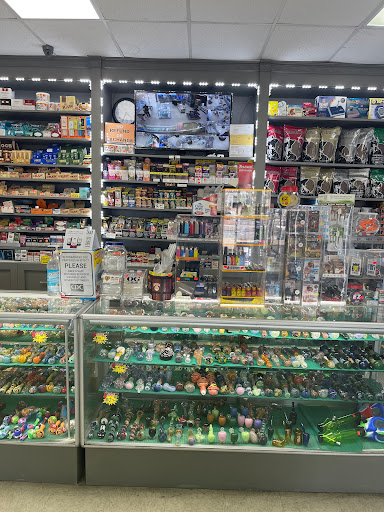 Tobacco Shop «One Love Smoke Shop», reviews and photos, 7010 Trask Ave, Westminster, CA 92683, USA