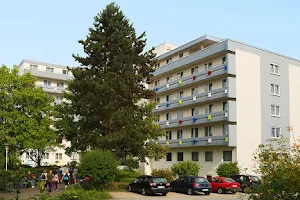 MEDIAN Klinik am Südpark Bad Nauheim image
