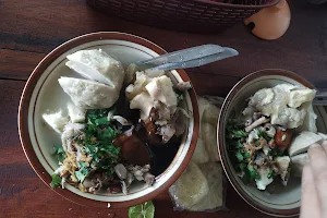 Bakso khas Sunda H. Uen image