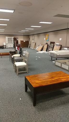 Furniture Store «Rothman Furniture and Mattress - Watson Rd», reviews and photos, 7737 Watson Rd, Webster Groves, MO 63119, USA