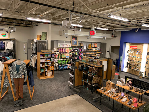 Camping Store «REI», reviews and photos, 8209 Watson St, McLean, VA 22102, USA