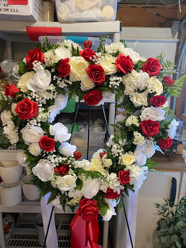 Florist «Ibranyi is Floral», reviews and photos, 259 Stickles Pond Rd, Newton, NJ 07860, USA