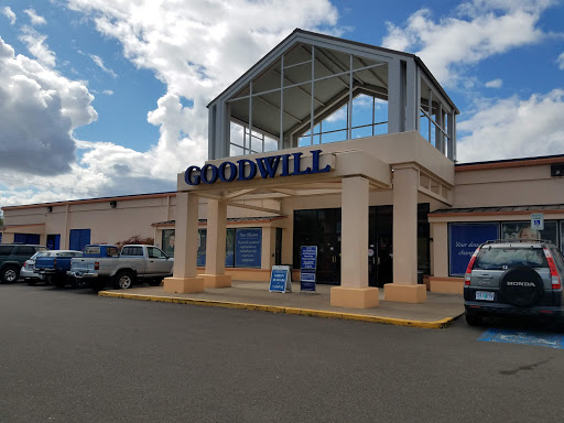 Goodwill, 102 30th St, Springfield, OR 97478, USA, 