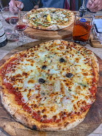 Plats et boissons du Pizzeria Tradi Pizza Bollène à Bollène - n°5