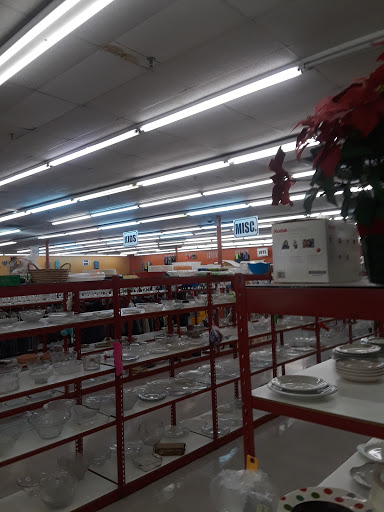 Thrift Store «Garland Road Thrift Store», reviews and photos, 10030 Garland Rd, Dallas, TX 75218, USA
