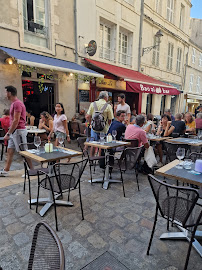 Atmosphère du Restaurant français La Kase - Restaurant La Rochelle - n°3