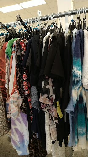 Clothing Store «Ross Dress for Less», reviews and photos, 6900 Katella Ave, Cypress, CA 90630, USA