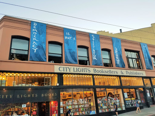 Book Store «City Lights Booksellers & Publishers», reviews and photos, 261 Columbus Ave, San Francisco, CA 94133, USA