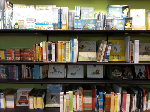 Book Store «Chronicle Books», reviews and photos, 165 4th St, San Francisco, CA 94103, USA