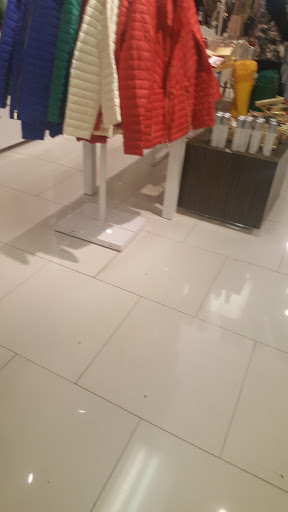 Fashion Accessories Store «Michael Kors», reviews and photos, 241 Fort Evans Rd NE #697, Leesburg, VA 20176, USA