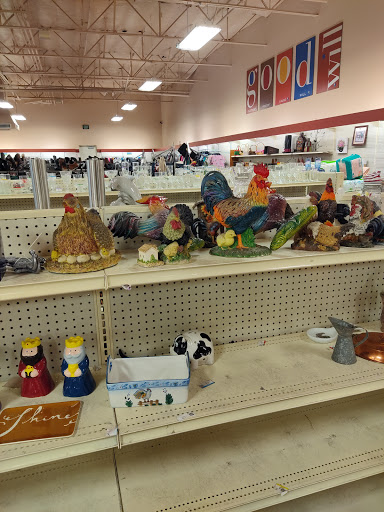 Non-Profit Organization «Goodwill - San Bernardino», reviews and photos