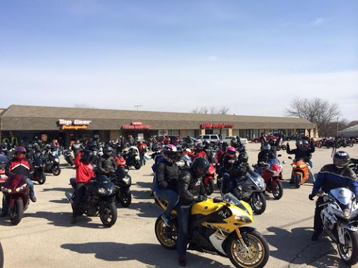 Motorcycle Shop «Top Gear Powersports», reviews and photos, 487 N Roselle Rd, Roselle, IL 60172, USA