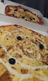 Plats et boissons du Pizzeria Ulo'pizza à Saint-Cyprien - n°12