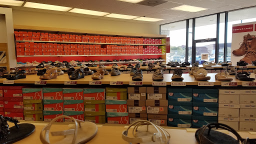 Shoe Store «Famous Footwear», reviews and photos, 10500 Ulmerton Rd, Largo, FL 33771, USA