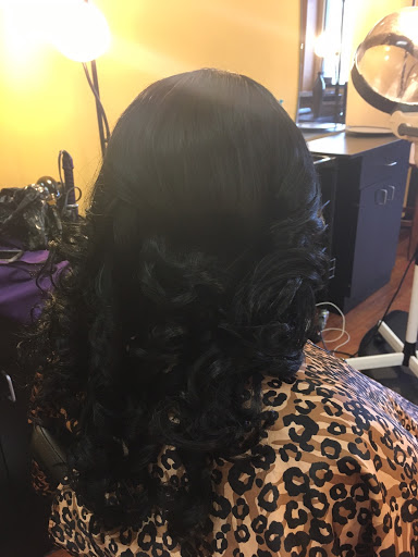 Beauty Salon «Upscale Salon & Weave Center», reviews and photos, 4447 Wade Green Rd, Kennesaw, GA 30144, USA