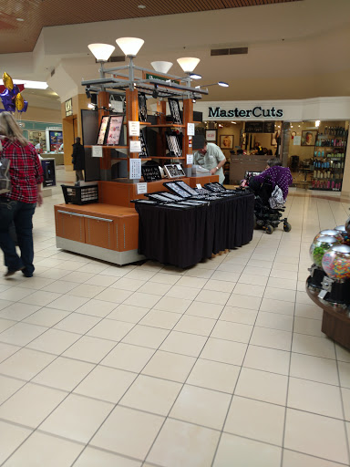 Shopping Mall «Heritage Mall», reviews and photos, 1895 14th Ave SE, Albany, OR 97322, USA