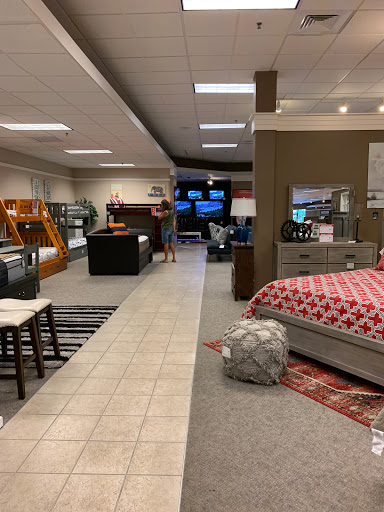 Furniture Store «Badcock Home Furniture &more», reviews and photos, 1555 E Hwy 50, Clermont, FL 34711, USA