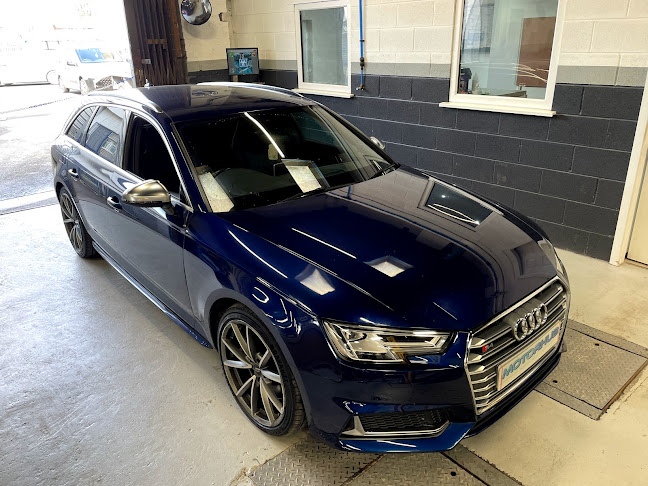 Comentarii opinii despre Motorhub Northwest LTD