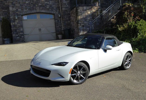 Car Wash «Carleton Car Wash», reviews and photos, 171 Carleton Ave, East Islip, NY 11730, USA