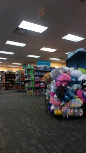 Book Store «Books-A-Million», reviews and photos, 335 Howe Ave, Cuyahoga Falls, OH 44221, USA