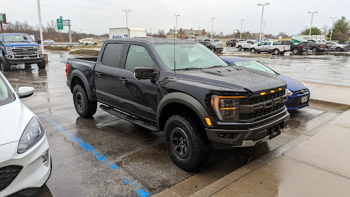 Ford Dealer «Gary Crossley Ford», reviews and photos, 8050 N Church Rd, Kansas City, MO 64158, USA