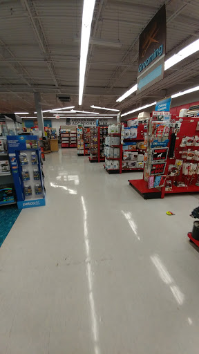 Pet Supply Store «Petco Animal Supplies», reviews and photos, 412 W Army Trail Rd, Bloomingdale, IL 60108, USA