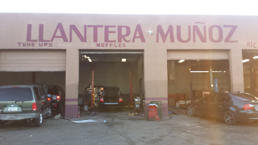 Auto Repair Shop «Llantera Munoz», reviews and photos, 95 W Main St, Avondale, AZ 85323, USA