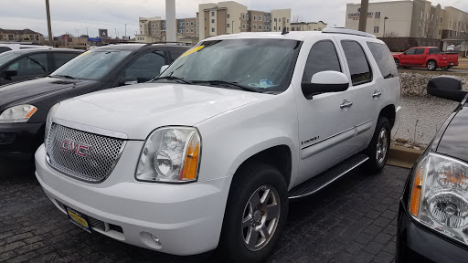 Used Car Dealer «Auto Mall of Champaign», reviews and photos, 1912 Moreland Blvd, Champaign, IL 61822, USA