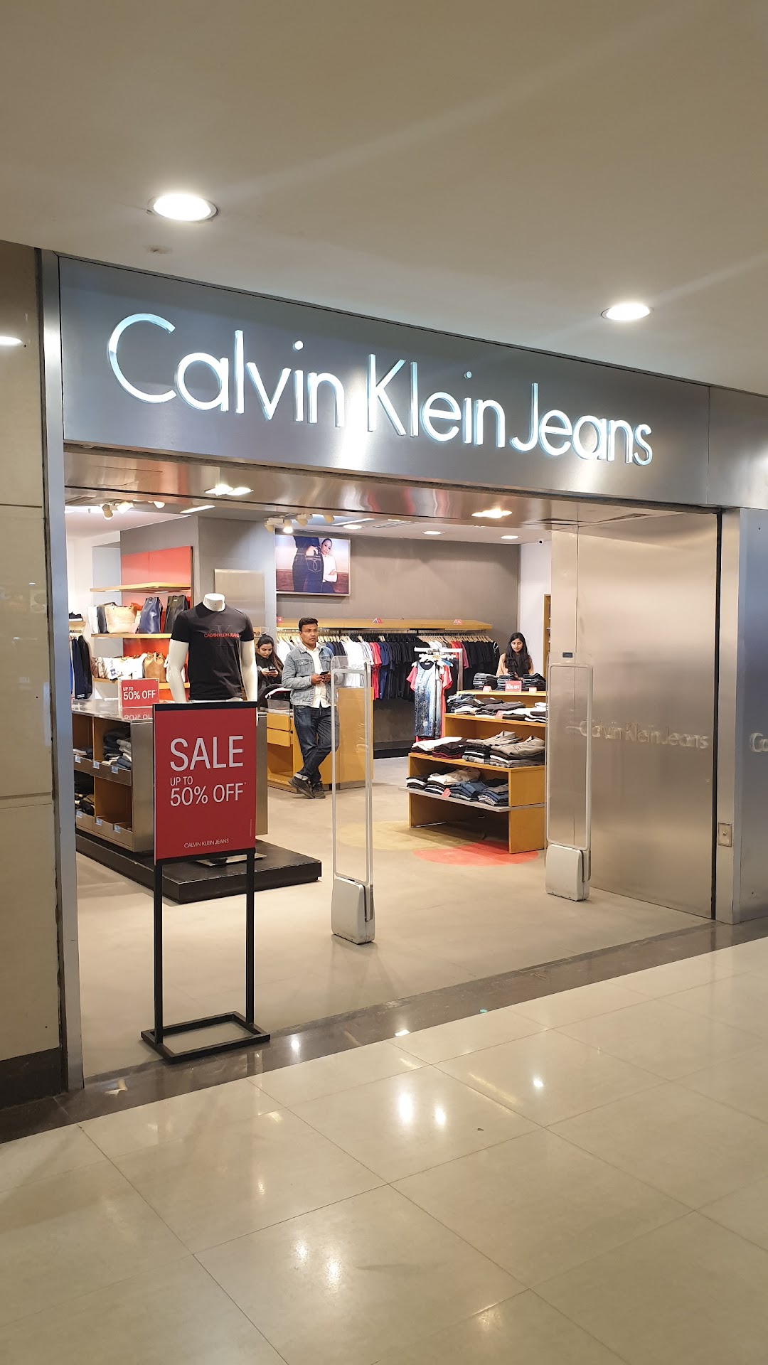 Calvin Klein Jeans