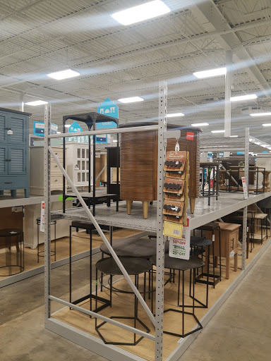 Shopping Mall «Sully Place Shopping Center», reviews and photos, 13884 Metrotech Dr, Chantilly, VA 20151, USA