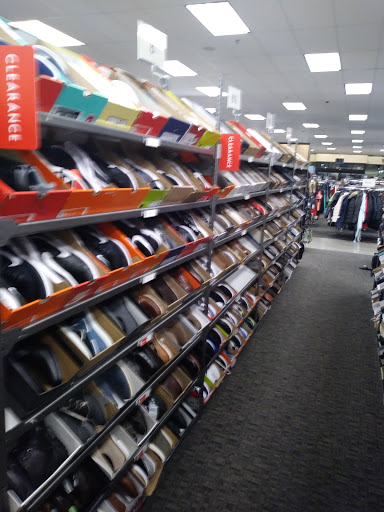 Department Store «Nordstrom Rack Towne Place at Garden State Park», reviews and photos, 951 Haddonfield Rd a, Cherry Hill, NJ 08002, USA