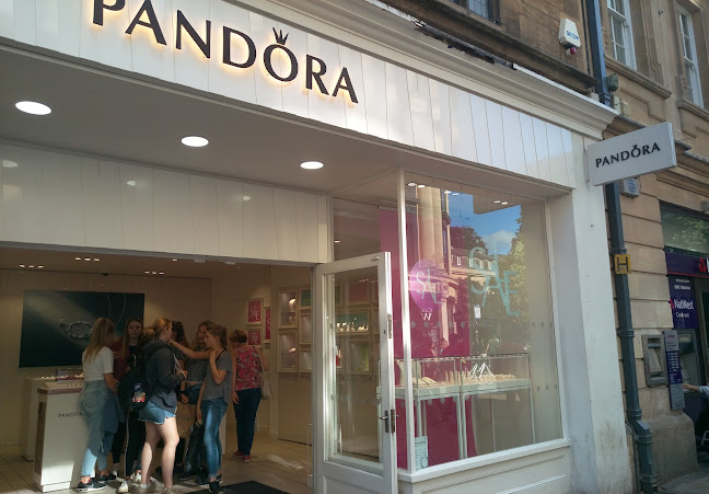 Pandora Oxford - Jewelry