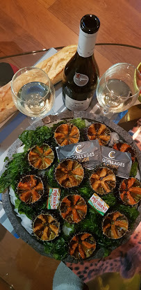 Plats et boissons du Restaurant de fruits de mer Coquillages Claude à Marseille - n°10