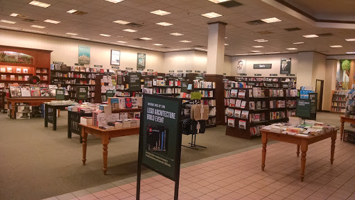 Book Store «Barnes & Noble», reviews and photos, 540 Ed Noble Pkwy, Norman, OK 73072, USA