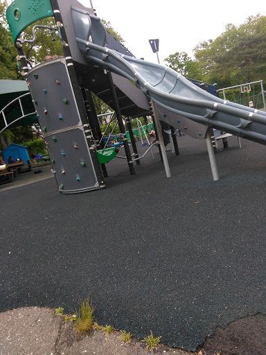 Park «Hartley Park», reviews and photos, 144 N 5th Ave, Mt Vernon, NY 10550, USA