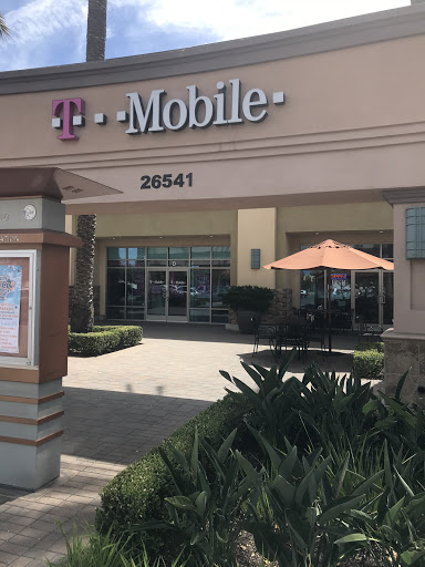 Cell Phone Store «T-Mobile», reviews and photos, 26541 Aliso Creek Rd D, Aliso Viejo, CA 92656, USA