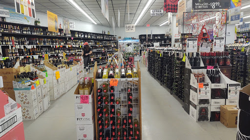 Liquor Store «Chili Liquor Store Inc», reviews and photos, 3210 Chili Ave, Rochester, NY 14624, USA