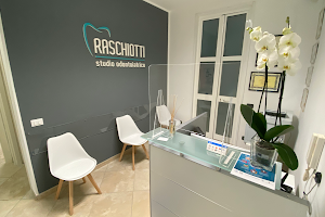Studio Odontoiatrico Raschiotti - Dentista Sanremo image