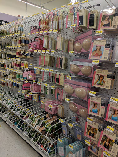 Fabric Store «Jo-Ann Fabrics and Crafts», reviews and photos, 354 Cox Creek Pkwy, Florence, AL 35630, USA