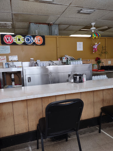 Donut Shop «Turner Donut Shop», reviews and photos, 902 9th Ave W, Bradenton, FL 34205, USA